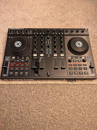 Native instruments traktor - instruments,