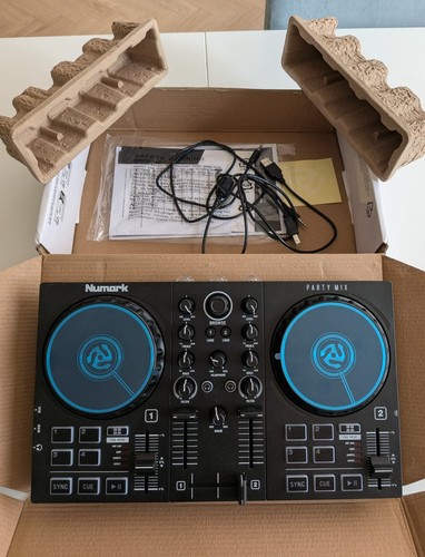 Numark party mix channel dj - party,
