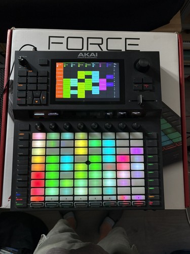 Akai force standalone - akai, dj